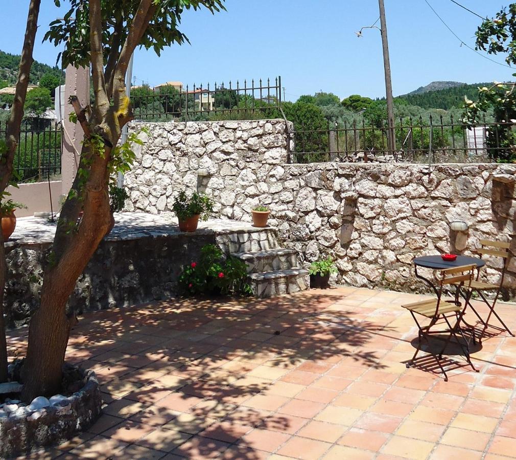 House Of Garden Apartamento Dragano Exterior foto